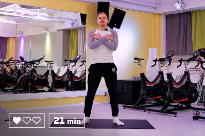 Kehonpaino-HIIT - 21 minuuttia - Kehonpainotreeni - Kotitreeni - Kotitreenaus - Treenaa kotona - Liikuntaa meille kaikille