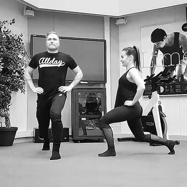 Askelkyykky samalla jalalla - Kahvakuula - Treeniliike - Liikepankki - Saliohjelma - Kuntosaliohjelma