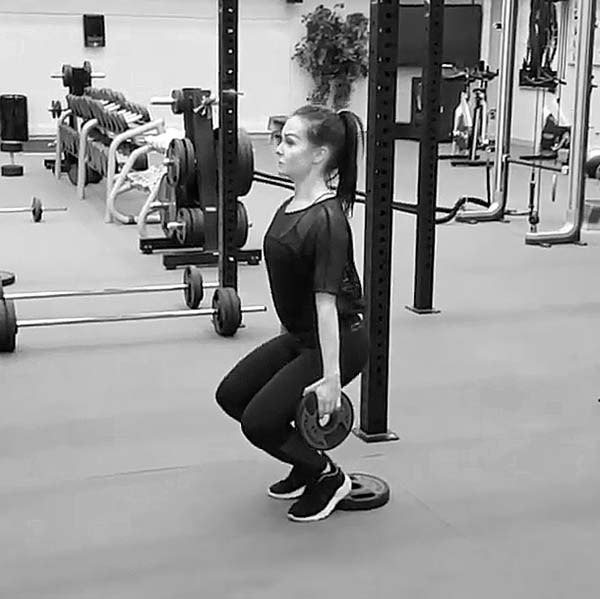 Etureisikyykky - Kahvakuula - Paritreeni - Kahvakuula - Treeniliike - Liikepankki - Saliohjelma - Kuntosaliohjelma