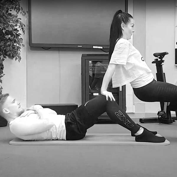 Istumaannousu - Dippi - Paritreeni - Treeniliike - Liikepankki - Saliohjelma - Kuntosaliohjelma