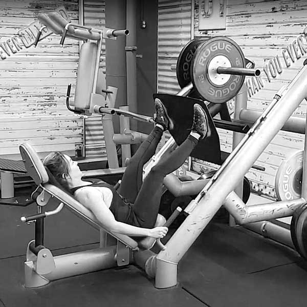 Jalkaprässi - Treeniliike - Liikepankki - Saliohjelma - Kuntosaliohjelma