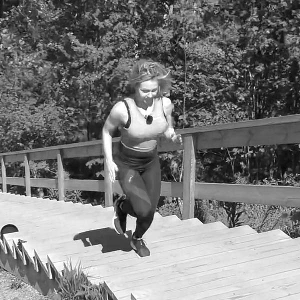 Juoksu portaissa - Saliohjelma - Treeniliike - Liikepankki - Saliohjelma - Kuntosaliohjelma