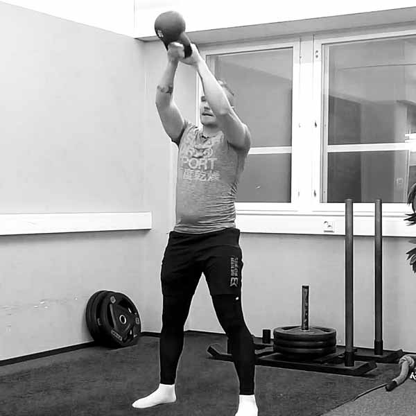 Sivuheilautus ja keskiheilautus - Kahvakuula - Paritreeni - Portaat - Saliohjelma - Treeniliike - Liikepankki - Saliohjelma - Kuntosaliohjelma