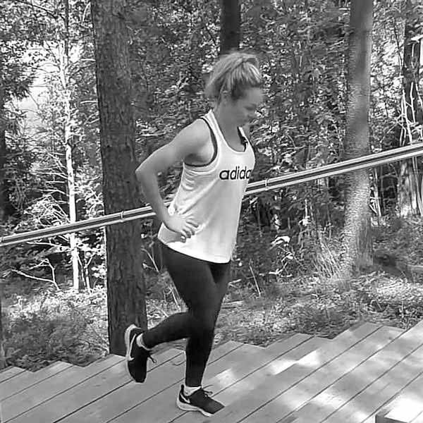 Yhden jalan hyppy portaissa - Portaat - Saliohjelma - Treeniliike - Liikepankki - Saliohjelma - Kuntosaliohjelma