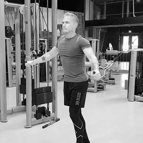 Saliohjelma - Miehet - 2-jako - Saliohjelma - Salitreeni - Treeniohjelmat - Treeniohjelma - Liikunta - Liikuntaa meille kaikille