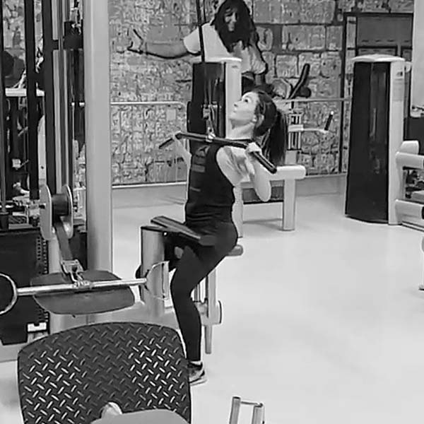 Saliohjelma - Naiset - 1-jako - Saliohjelma - Salitreeni - Treeniohjelmat - Treeniohjelma - Liikunta - Liikuntaa meille kaikille