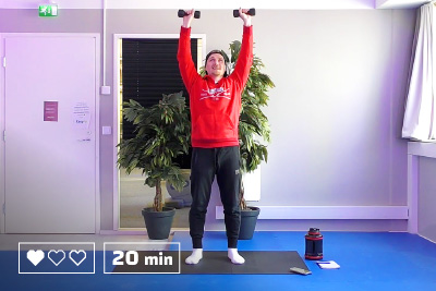 Käsipainotreeni - 20 minuuttia - Kotitreeni - Kotitreenaus - Treenaa kotona - Ryhmäliikuntatunti - Liikunta - Liikuntaa meille kaikille