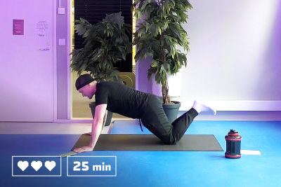 Kehonpaino-HIIT - 25 minuuttia - Kotitreeni - Kotitreenaus - Treenaa kotona - Liikuntaa meille kaikille
