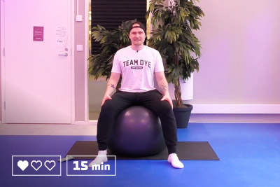 Jumppa - Jumppapallo - 15 minuuttia - Kotitreeni - Kotitreenaus - Treenaa kotona - Ryhmäliikuntatunti - Liikunta - Liikuntaa meille kaikille